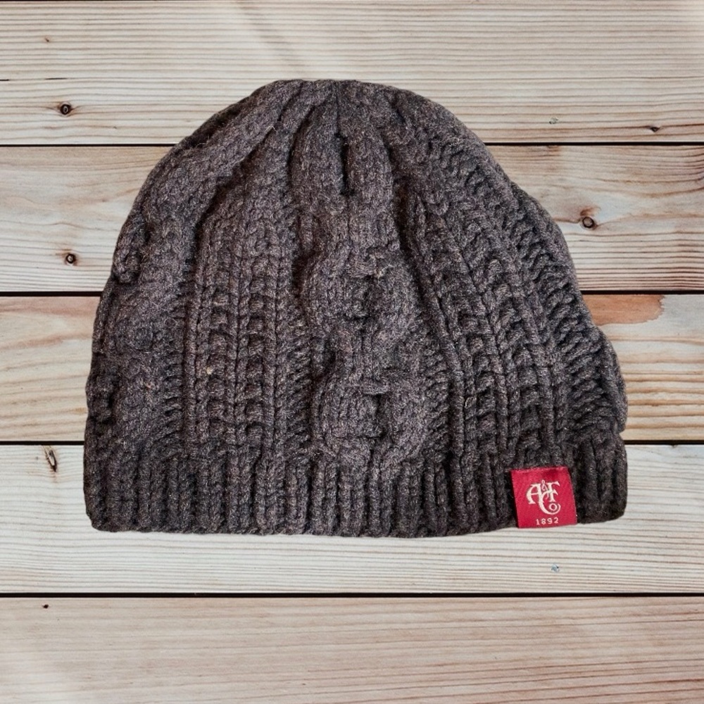 🍓4 for$25 Abercrombie and Fitch soft warm thick beanie